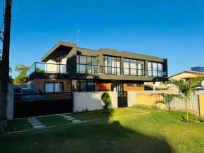 Casa Luxo com 6 suítes, gourmet, piscina e jogos